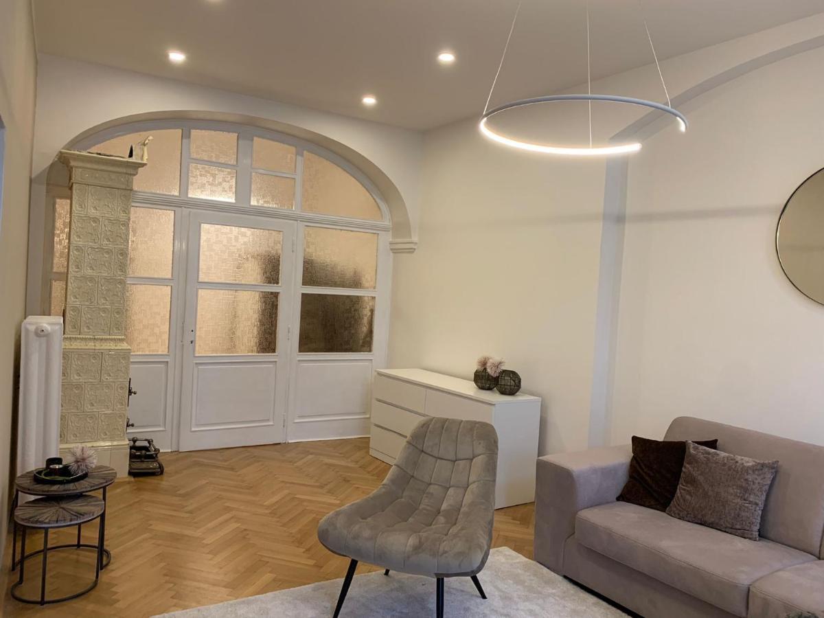Bella Vista Collonade Apartment Karlovy Vary Exterior photo
